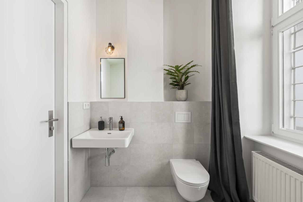 The Strassburger, Stylish 3 Bedroom Apartment In Downtown Berlin Zewnętrze zdjęcie